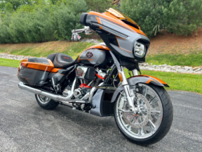 FLHXSE 2026 CVO Street Glide thumb 1