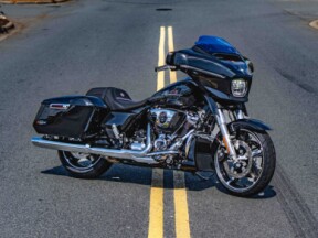 FLHX 2026 Street Glide® thumb 2