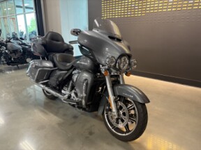 2022 Harley-Davidson® Ultra Limited Gauntlet Gray Metallic thumb 3