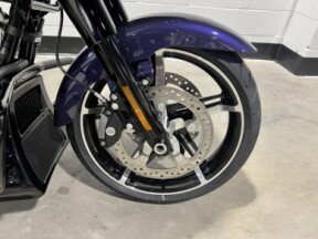 2026 Harley-Davidson® Road Glide® Purple Abyss Black Trim  FLTRX thumb 2