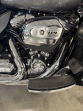 2022 Harley-Davidson® Ultra Limited Gauntlet Gray Metallic thumb 1