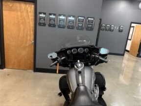 2022 Harley-Davidson® Ultra Limited Gauntlet Gray Metallic thumb 0