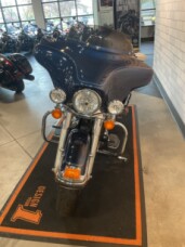 2013 Harley-Davidson® Electra Glide® Classic FLHTC thumb 1