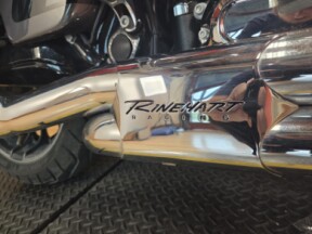 FLTRXSE 2018 CVO™ Road Glide® thumb 1