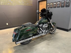 2019 Harley-Davidson® Street Glide® Kinetic Green thumb 2