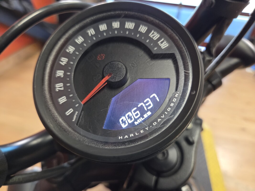 RH975 2025 Nightster™, photo 9