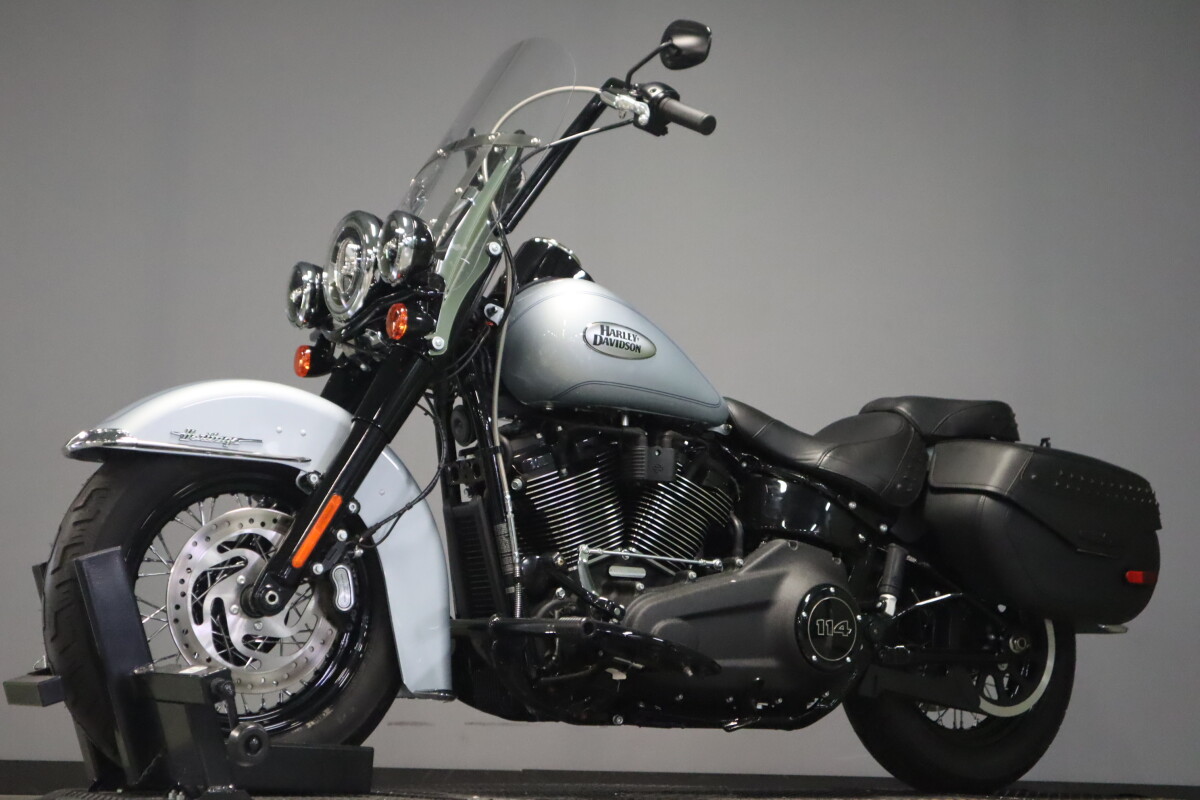 2024 Harley-Davidson® Heritage Classic FLHCS, photo 4