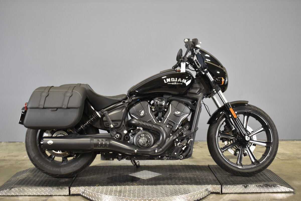 2025 Indian Motorcycle Sport Scout® Black Metallic | MotorCity