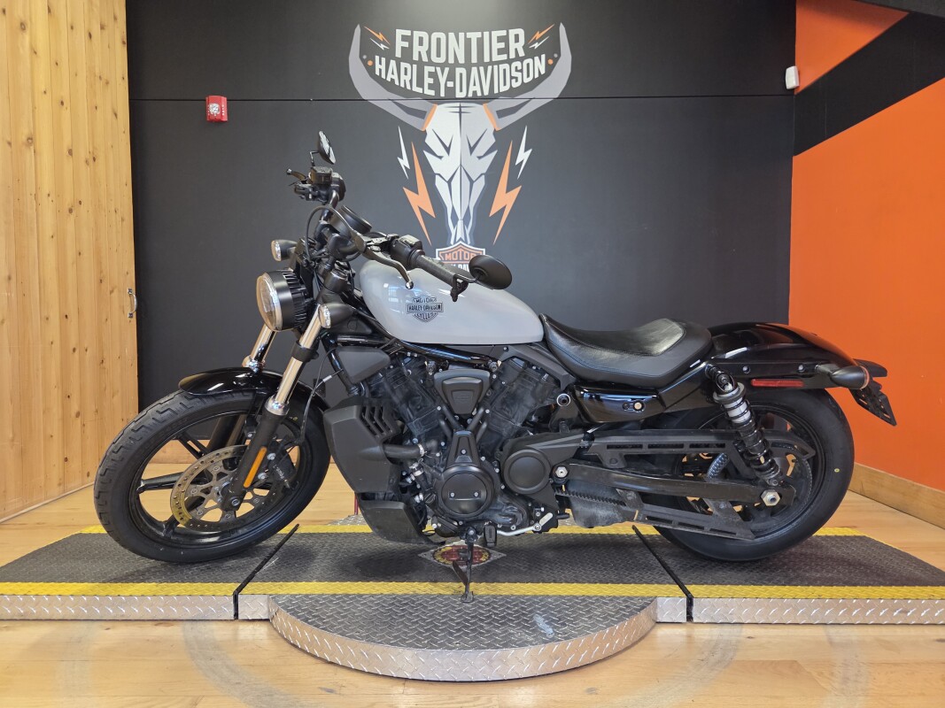 RH975 2025 Nightster™, photo 6