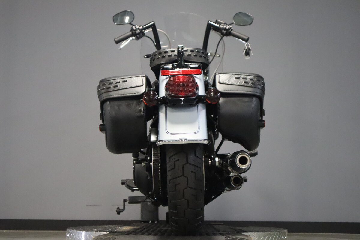 2024 Harley-Davidson® Heritage Classic FLHCS, photo 7