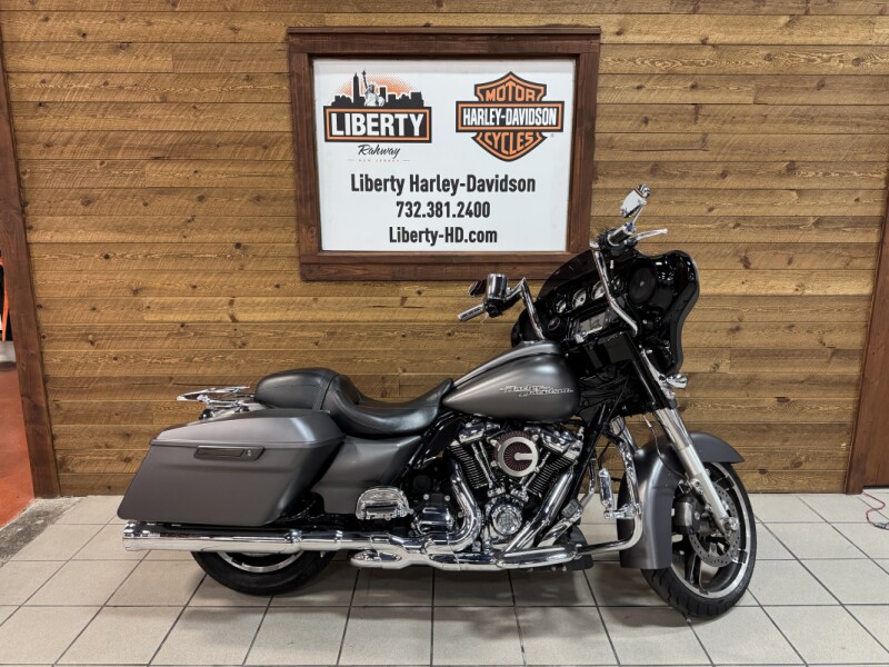 2017 Harley-Davidson® Street Glide® Special Charcoal Denim FLHXS