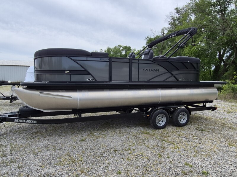 2026 Sylvan Mirage X3 ~ 200 HP Motor