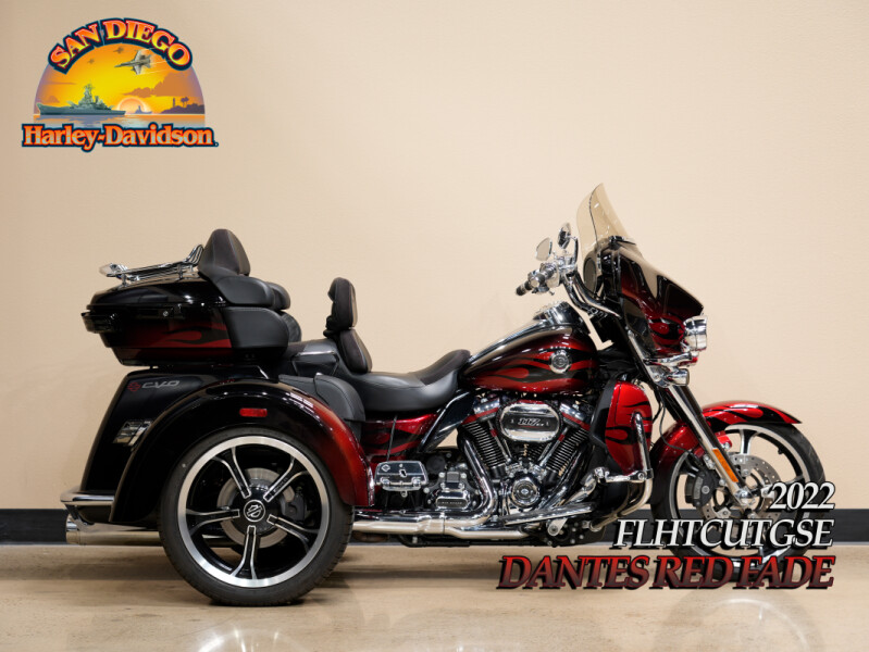 FLHTCUTGSE 2022 CVO™ Tri Glide®