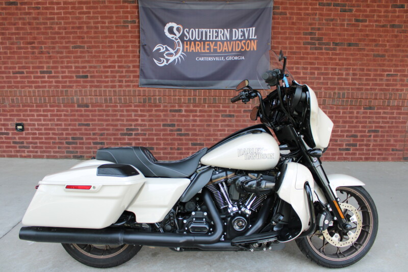 2023 Harley-Davidson® Street Glide® ST White Sand Pearl