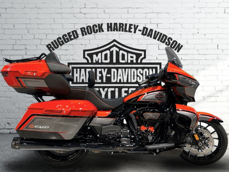 2026 Harley-Davidson® CVO Street Glide Limited Citrus Heat CVO Tri-Tone