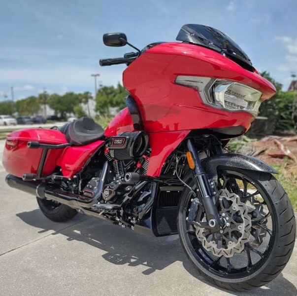 FLTRXSTSE 2025 CVO™ Road Glide™ ST