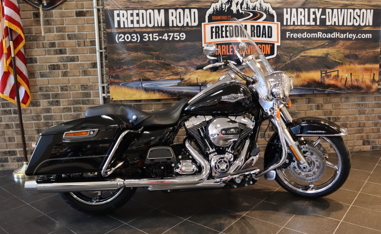 2016 Road King® (FLHR)
