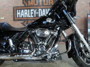 2021 Harley-Davidson® Street Glide® Special FLHXS thumb 2
