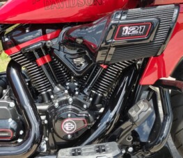 FLTRXSTSE 2025 CVO™ Road Glide™ ST thumb 2