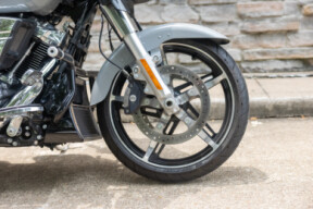 2024 Harley-Davidson® Street Glide® FLHX thumb 2