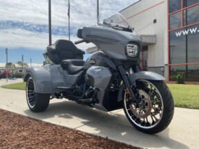 FLHX 2026 Street Glide® thumb 2