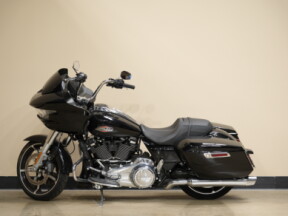 FLTRX 2025 Road Glide™ thumb 1