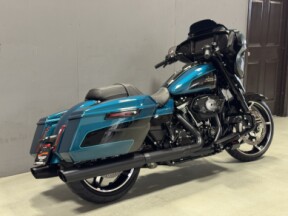 FLHX 2026 Street Glide® thumb 2