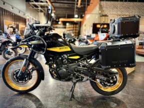 2026 Royal Enfield Himalayan 450 Hanle Black thumb 2