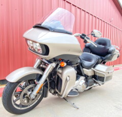 2018 Harley-Davidson® Road Glide® Ultra FLTRU thumb 1