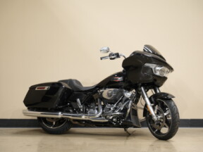 FLTRX 2025 Road Glide™ thumb 2
