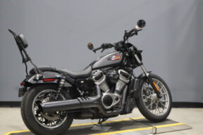 2024 Harley-Davidson® Nightster™ Special RH975S thumb 2