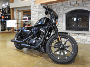 Harley-Davidson® Iron 883™ 2019 XL 883N BLACK thumb 3