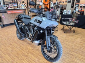 2026 Harley-Davidson® Pan America® 1250 Special  thumb 3