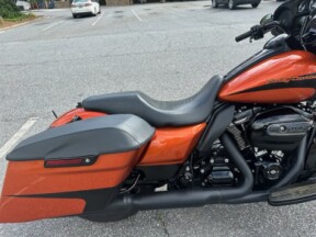 2019 Harley-Davidson® Street Glide® Special Scorched Orange Black thumb 3