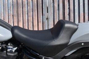 2026 Harley-Davidson® Low Rider® S FXLRS thumb 2