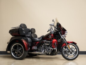 FLHTCUTGSE 2022 CVO™ Tri Glide® thumb 2