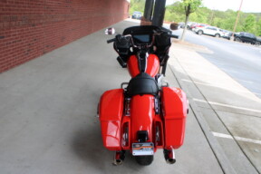 2026 Harley-Davidson® Road Glide® Blood Orange Chrome Trim thumb 1