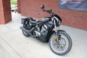 2023 Harley-Davidson® Nightster™ Special Black Denim thumb 3