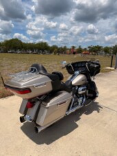 FLHTCU 2018 Electra Glide® Ultra Classic® thumb 3