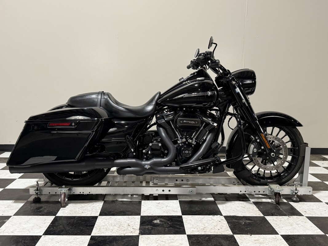Used 2019 Road King Special in undefined | Harley-Davidson USA