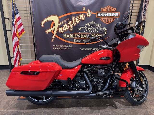 2026 Harley-Davidson® Road Glide® Blood Orange Black Trim
