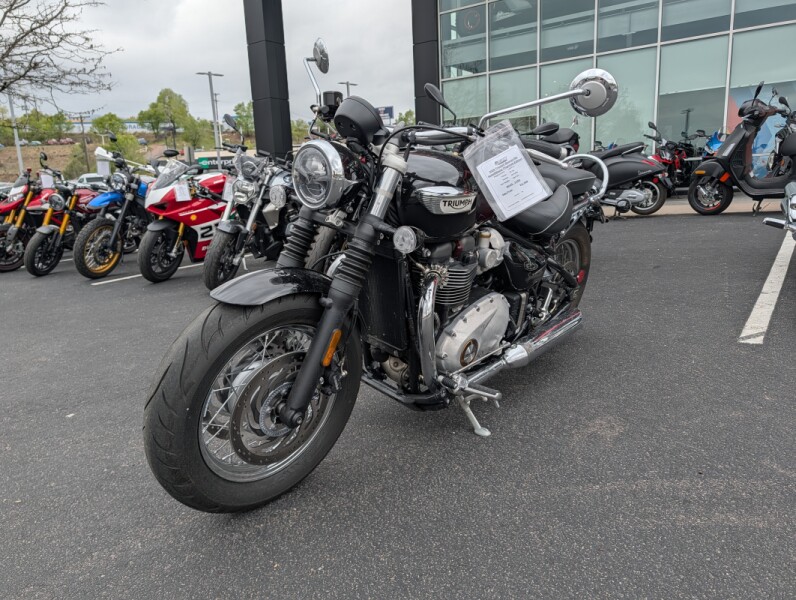 2024 Triumph Bonneville Speedmaster Phantom PURPLE