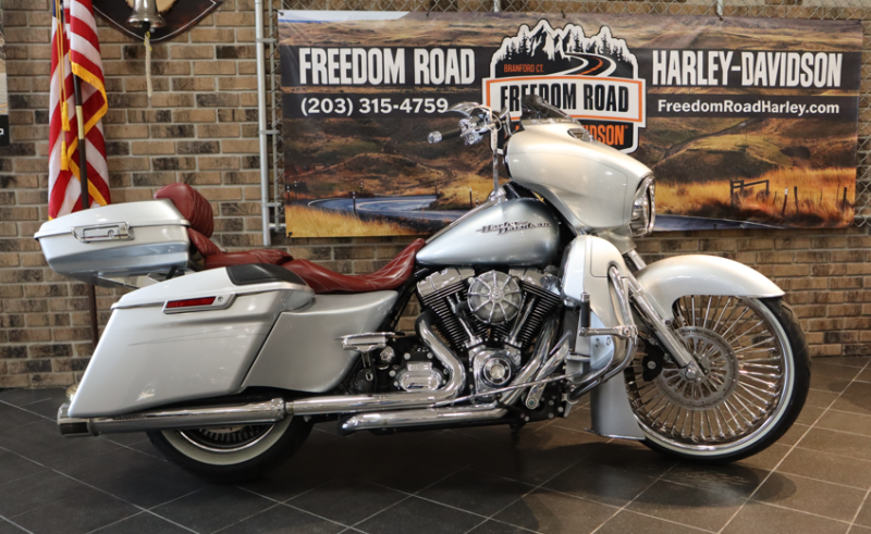 2015 Street Glide® Special (FLHXS)