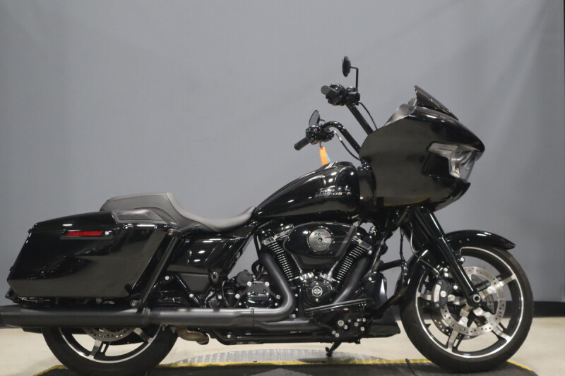 2024 Harley-Davidson® Road Glide™ FLTRX