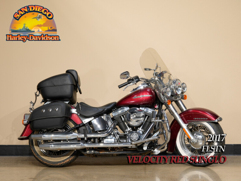 FLSTN 2017 Softail® Deluxe