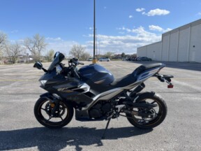 2023 Kawasaki Ninja 400 thumb 0