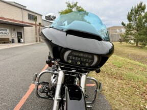 2023 Harley-Davidson® Road Glide® FLTRX thumb 3