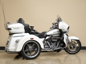 FLHTCUTGSE 2020 CVO™ Tri Glide® thumb 1