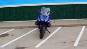 2026 BMW Motorrad R 1300 RS thumb 3
