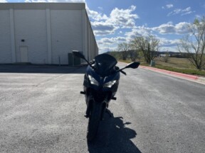 2023 Kawasaki Ninja 400 thumb 2